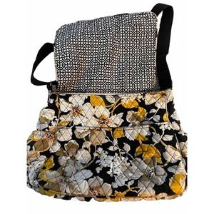 Large Vera Bradley Dogwood Cotton -Large Everything Messenger Bag EUC!